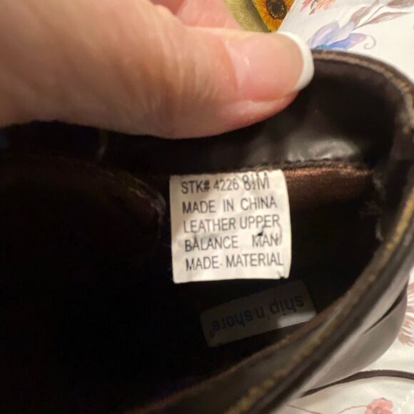 Ship’n Shore Women’s Vintage Leather Boots - Picture 12 of 13